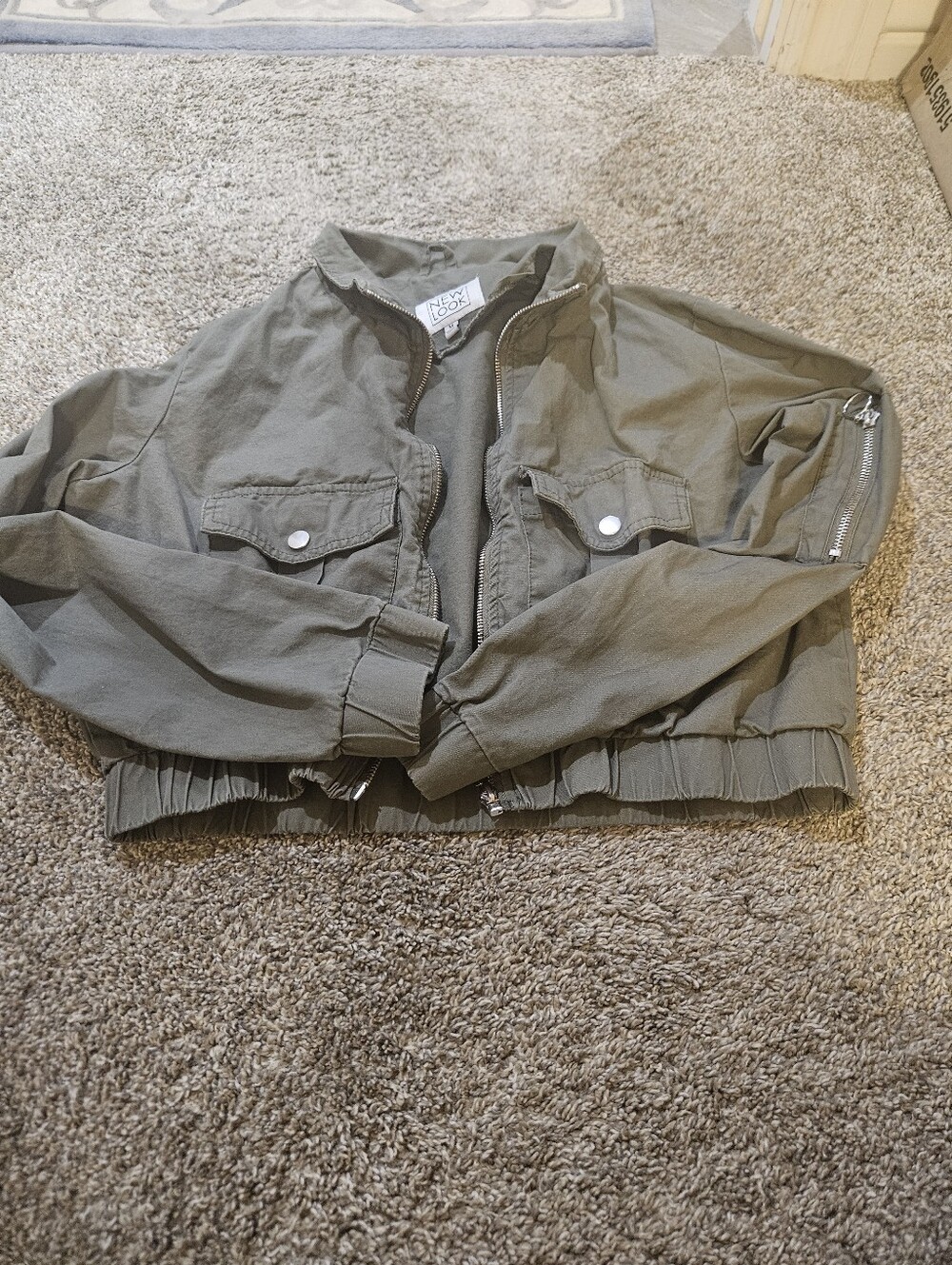 New Look Utility Cropped Jacket in Olive Green M